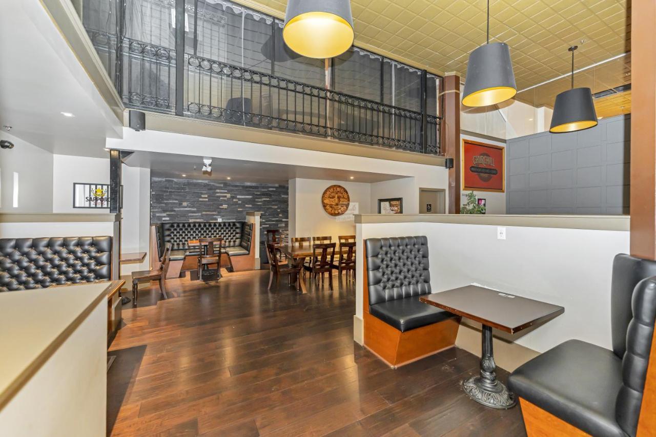 The Bedford Regency Hotel Victoria Bagian luar foto