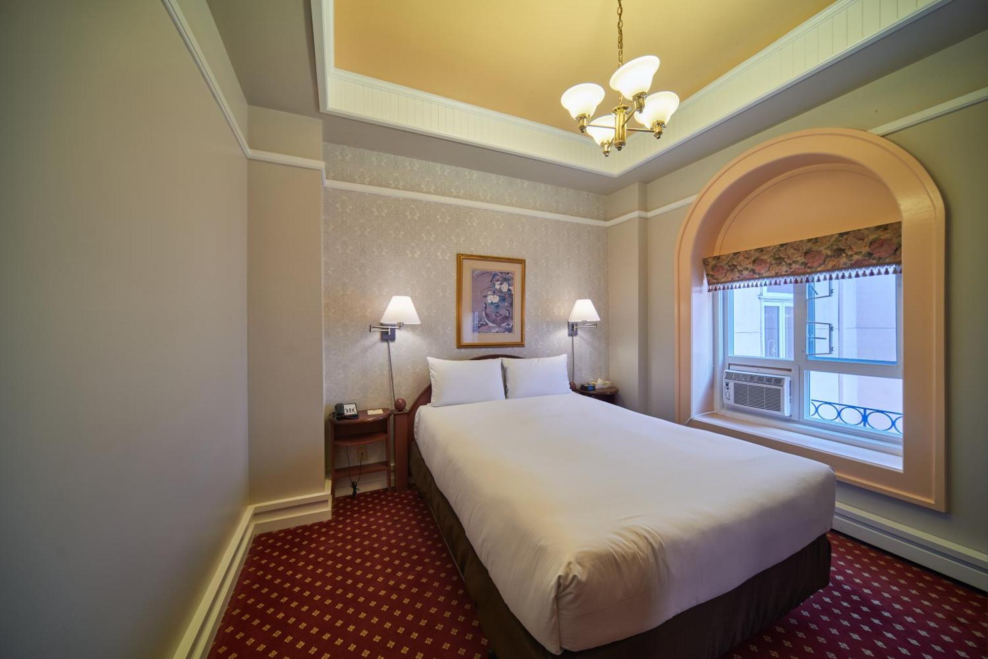 The Bedford Regency Hotel Victoria Bagian luar foto